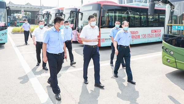 巅峰国际官网集团向导赴包挂点位检查督导天下文明都会建设事情