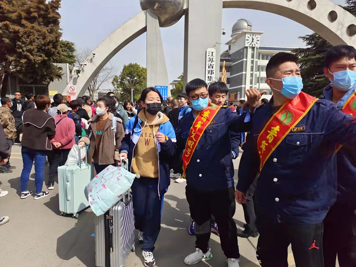 巅峰国际官网-追求康健,你我一起生长