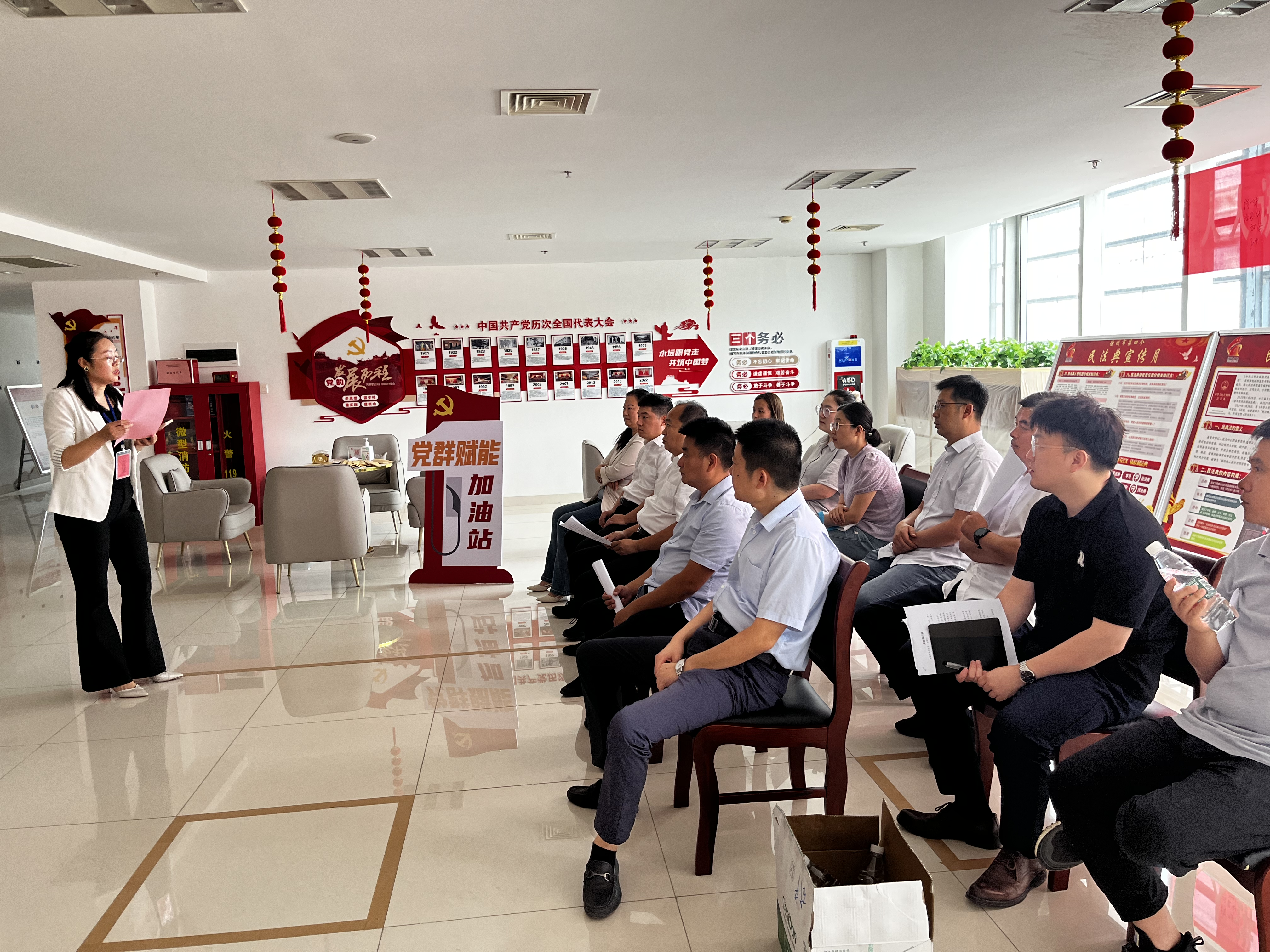 徐州巅峰国际官网建设治理公司开展中层治理职员竞争上岗
