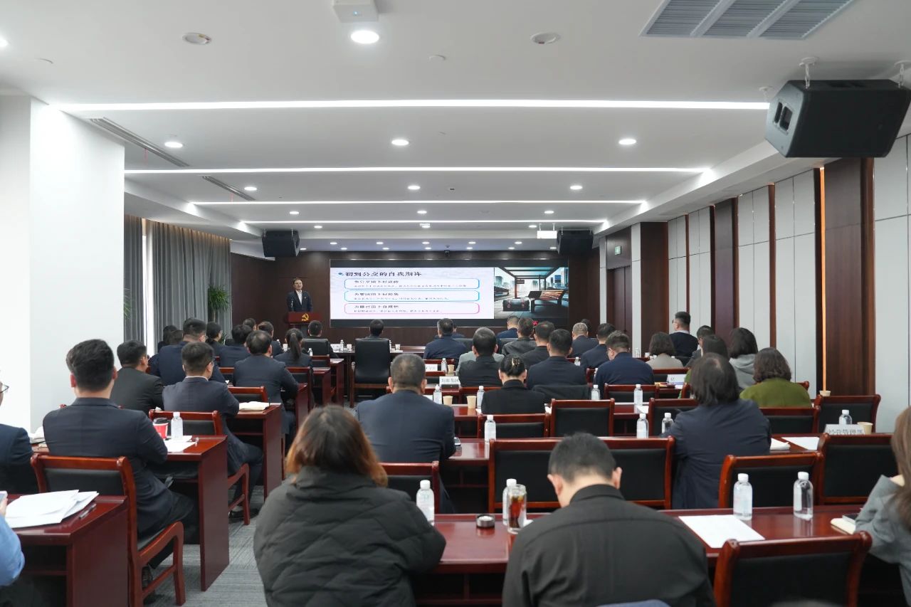 巅峰国际官网集团首批优异青年人才挂职效果交流会乐成举行