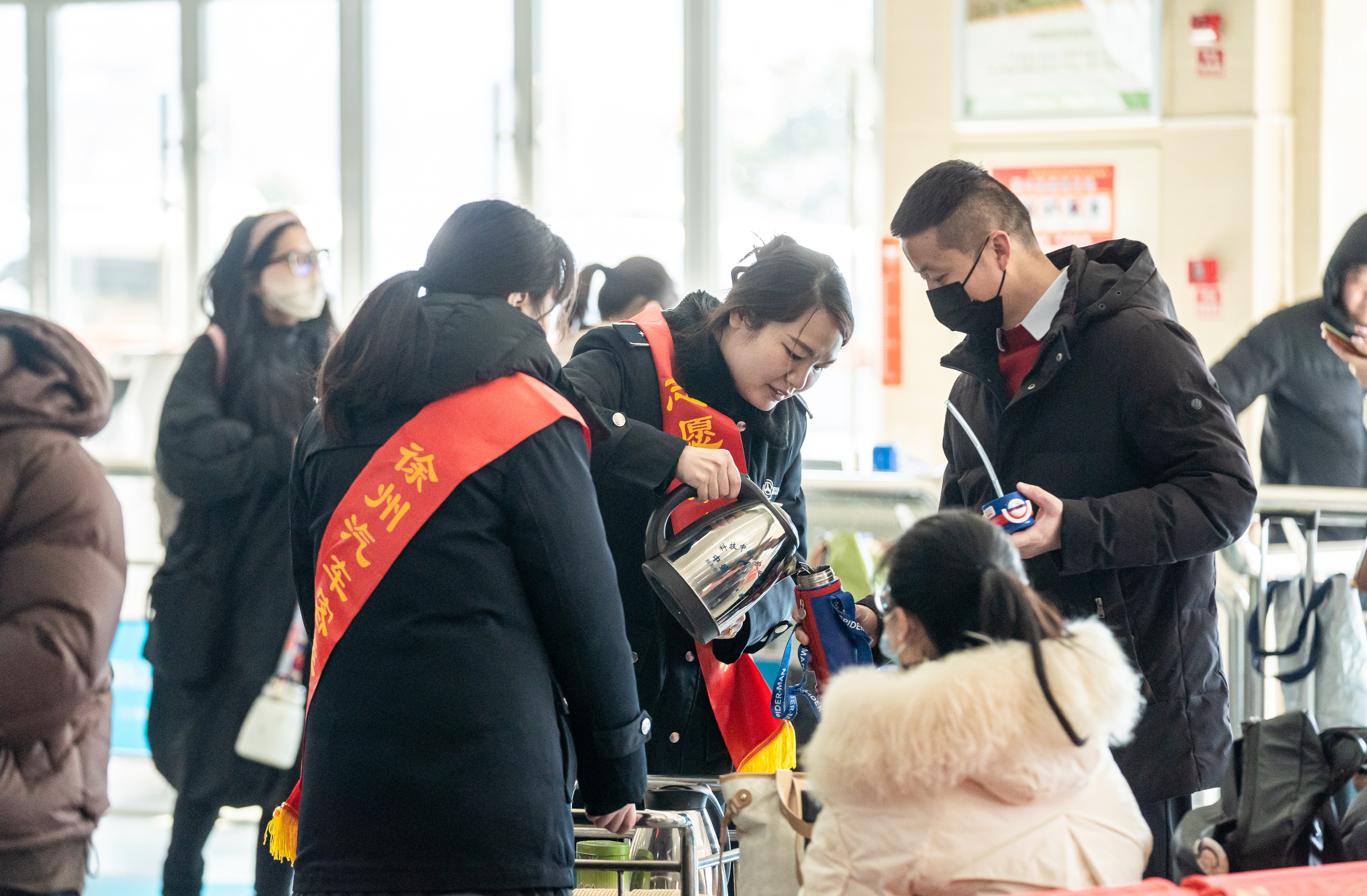 “好人文化”蔚然成风，，，，，，转达温暖实力