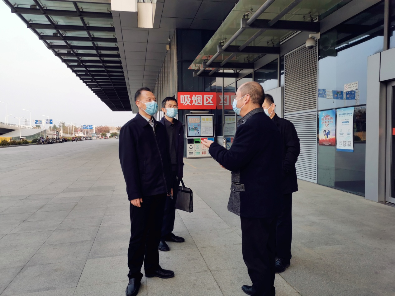 徐州市交通运输局机关党委书记张守卫莅临客运东站检查指导文明都会建设事情